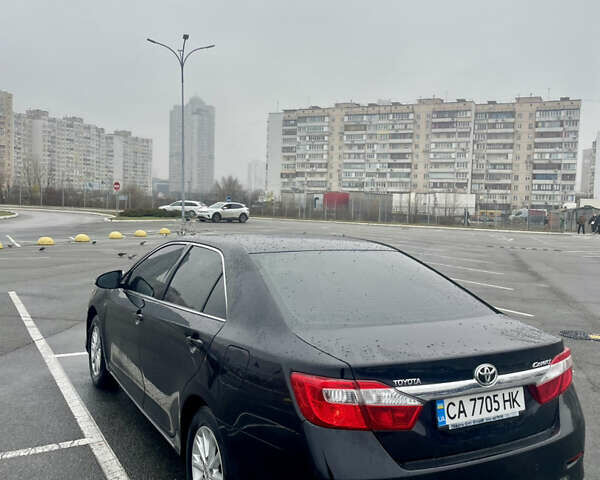 Черный Тойота Камри, объемом двигателя 2.49 л и пробегом 202 тыс. км за 12400 $, фото 6 на Automoto.ua