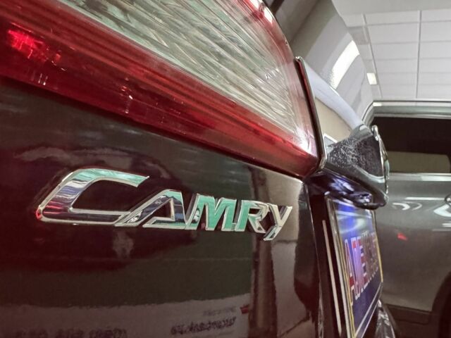 Черный Тойота Камри, объемом двигателя 0 л и пробегом 154 тыс. км за 10000 $, фото 5 на Automoto.ua