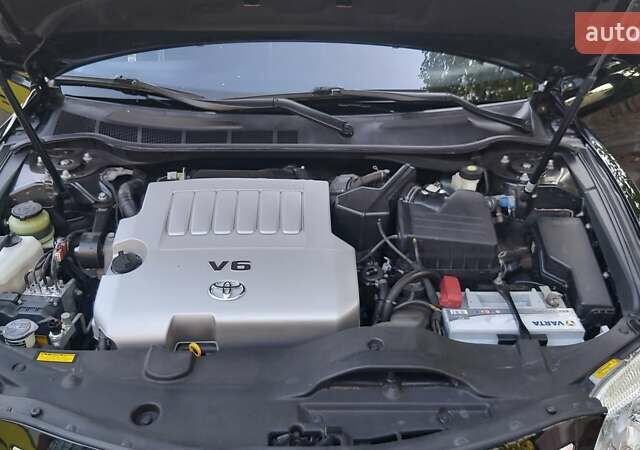 Черный Тойота Камри, объемом двигателя 3.46 л и пробегом 192 тыс. км за 15200 $, фото 9 на Automoto.ua