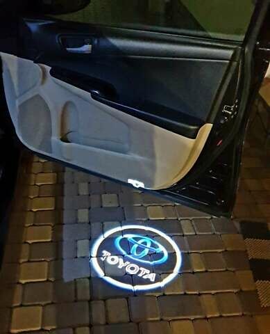 Черный Тойота Камри, объемом двигателя 2.5 л и пробегом 154 тыс. км за 9490 $, фото 26 на Automoto.ua