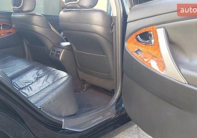 Черный Тойота Камри, объемом двигателя 3.46 л и пробегом 192 тыс. км за 15200 $, фото 15 на Automoto.ua