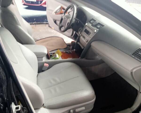 Тойота Камри 2011 в Стрые на Automoto.ua Черный Тойота Камри, объемом двигателя 2.49 л и пробегом 287 тыс. км за 9600 $, фото 5 на Automoto.ua
