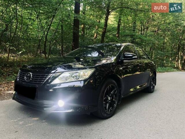 Черный Тойота Камри, объемом двигателя 2.5 л и пробегом 250 тыс. км за 13000 $, фото 5 на Automoto.ua