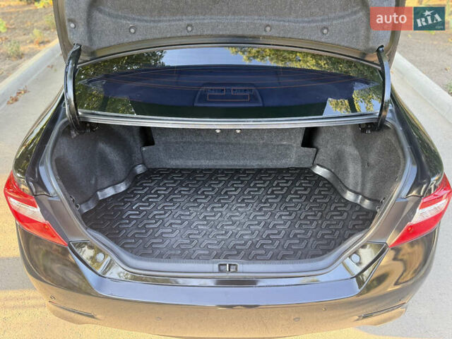 Чорний Тойота Камрі, об'ємом двигуна 2.49 л та пробігом 208 тис. км за 13500 $, фото 6 на Automoto.ua