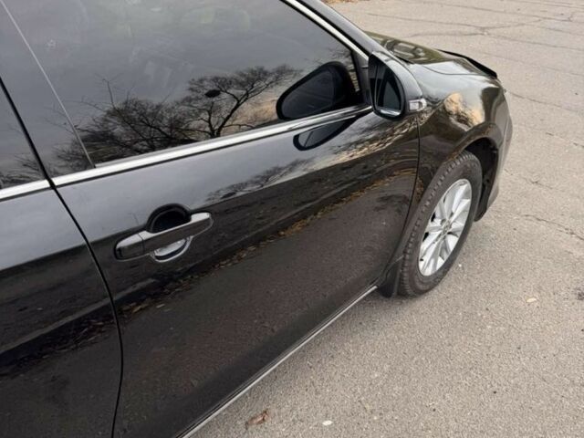 Черный Тойота Камри, объемом двигателя 2.5 л и пробегом 233 тыс. км за 11000 $, фото 7 на Automoto.ua