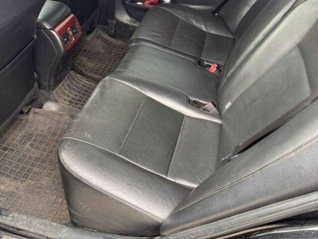 Черный Тойота Камри, объемом двигателя 2.5 л и пробегом 233 тыс. км за 11000 $, фото 5 на Automoto.ua