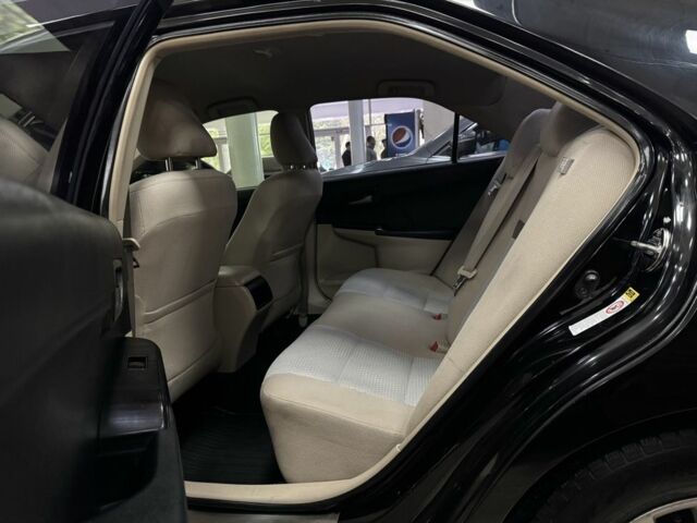 Черный Тойота Камри, объемом двигателя 2.5 л и пробегом 154 тыс. км за 9500 $, фото 9 на Automoto.ua