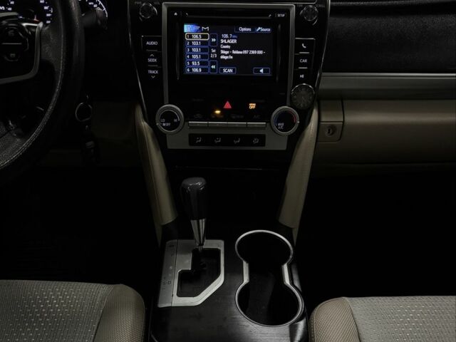 Черный Тойота Камри, объемом двигателя 2.5 л и пробегом 154 тыс. км за 9500 $, фото 14 на Automoto.ua