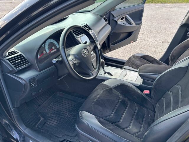 Черный Тойота Камри, объемом двигателя 2.5 л и пробегом 290 тыс. км за 8200 $, фото 11 на Automoto.ua