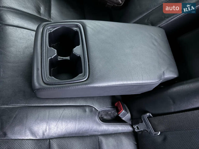 Черный Тойота Камри, объемом двигателя 2.5 л и пробегом 290 тыс. км за 13500 $, фото 9 на Automoto.ua