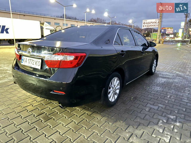 Черный Тойота Камри, объемом двигателя 2.5 л и пробегом 190 тыс. км за 13000 $, фото 18 на Automoto.ua