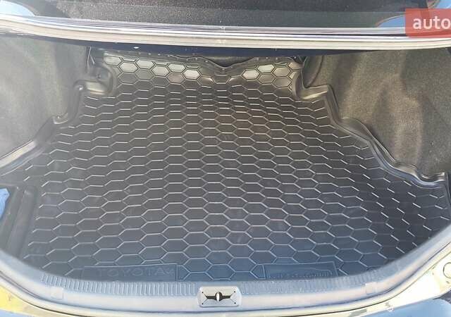 Черный Тойота Камри, объемом двигателя 3.46 л и пробегом 192 тыс. км за 15200 $, фото 25 на Automoto.ua