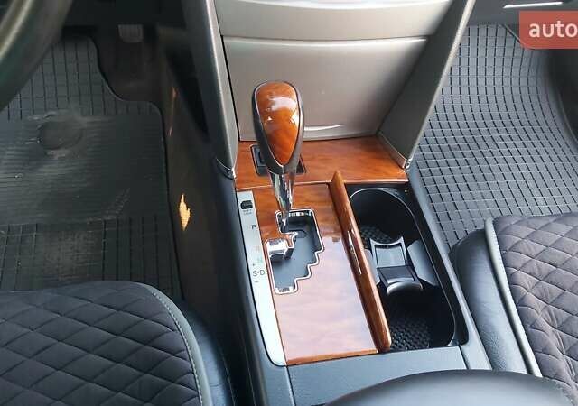 Черный Тойота Камри, объемом двигателя 3.46 л и пробегом 192 тыс. км за 15200 $, фото 7 на Automoto.ua