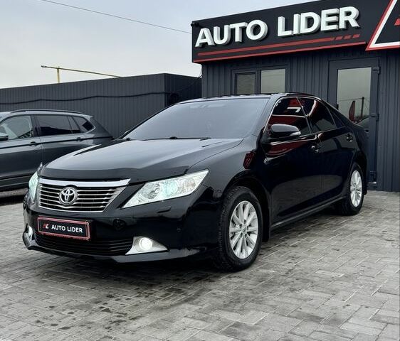 Чорний Тойота Камрі, об'ємом двигуна 2.5 л та пробігом 198 тис. км за 12900 $, фото 8 на Automoto.ua