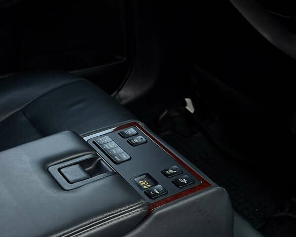 Чорний Тойота Камрі, об'ємом двигуна 2.49 л та пробігом 215 тис. км за 14500 $, фото 12 на Automoto.ua