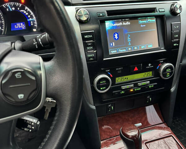 Черный Тойота Камри, объемом двигателя 2.5 л и пробегом 280 тыс. км за 10999 $, фото 10 на Automoto.ua