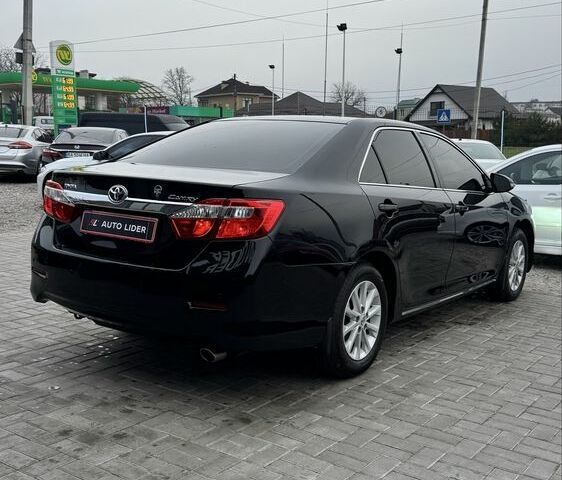 Чорний Тойота Камрі, об'ємом двигуна 2.5 л та пробігом 198 тис. км за 12900 $, фото 3 на Automoto.ua