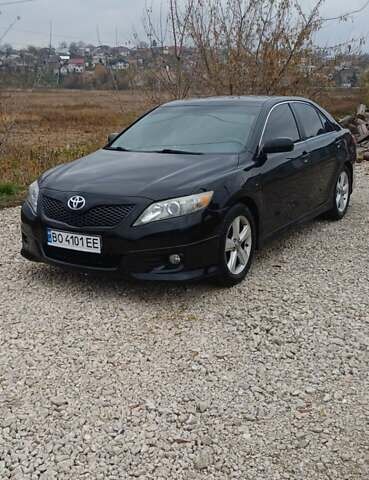 Черный Тойота Камри, объемом двигателя 2.5 л и пробегом 260 тыс. км за 10200 $, фото 6 на Automoto.ua