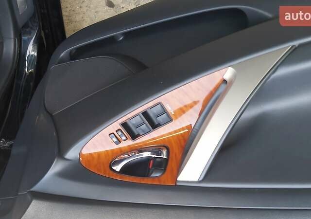 Черный Тойота Камри, объемом двигателя 3.46 л и пробегом 192 тыс. км за 15200 $, фото 8 на Automoto.ua