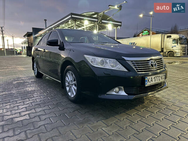 Черный Тойота Камри, объемом двигателя 2.5 л и пробегом 190 тыс. км за 13000 $, фото 19 на Automoto.ua