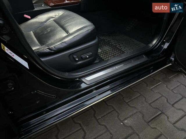 Черный Тойота Камри, объемом двигателя 2.5 л и пробегом 190 тыс. км за 13000 $, фото 20 на Automoto.ua