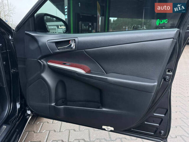 Черный Тойота Камри, объемом двигателя 3.46 л и пробегом 193 тыс. км за 14900 $, фото 34 на Automoto.ua