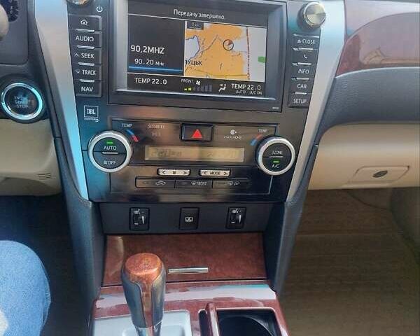 Чорний Тойота Камрі, об'ємом двигуна 3.5 л та пробігом 313 тис. км за 13500 $, фото 15 на Automoto.ua