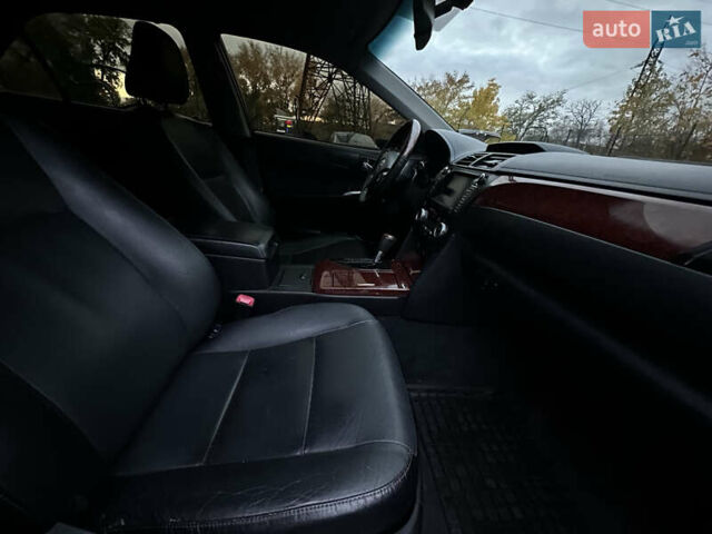 Тойота Камри 2012 в Киеве на Automoto.ua Черный Тойота Камри, объемом двигателя 3.46 л и пробегом 259 тыс. км за 12600 $, фото 16 на Automoto.ua