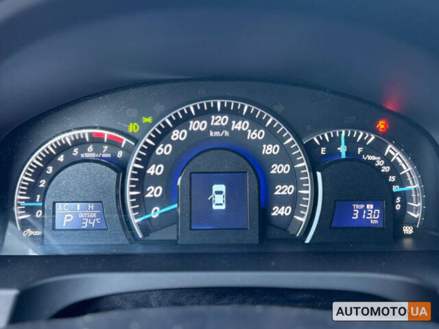 Черный Тойота Камри, объемом двигателя 2.5 л и пробегом 211 тыс. км за 12700 $, фото 13 на Automoto.ua