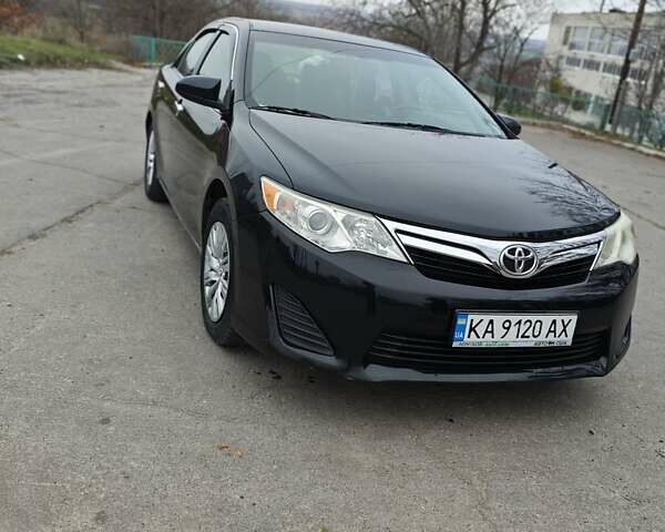 Чорний Тойота Камрі, об'ємом двигуна 2.5 л та пробігом 189 тис. км за 11500 $, фото 6 на Automoto.ua