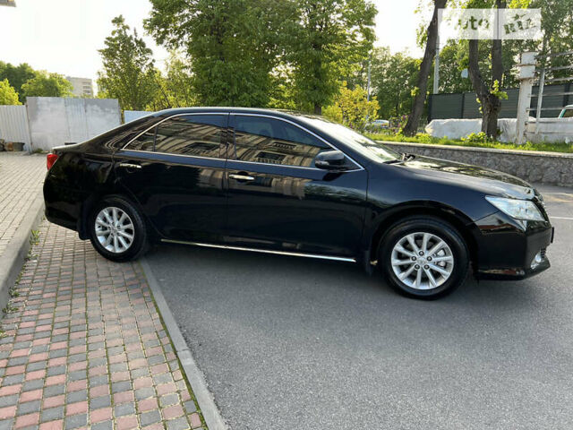 Черный Тойота Камри, объемом двигателя 2.5 л и пробегом 162 тыс. км за 16250 $, фото 62 на Automoto.ua
