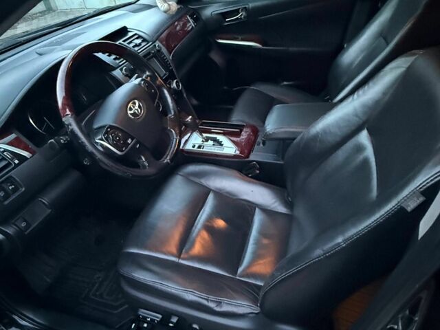 Чорний Тойота Камрі, об'ємом двигуна 2.4 л та пробігом 170 тис. км за 13200 $, фото 3 на Automoto.ua