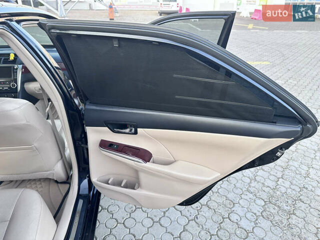 Чорний Тойота Камрі, об'ємом двигуна 3.5 л та пробігом 192 тис. км за 15500 $, фото 10 на Automoto.ua