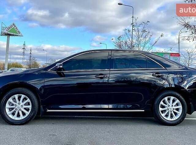 Чорний Тойота Камрі, об'ємом двигуна 2.5 л та пробігом 181 тис. км за 13100 $, фото 4 на Automoto.ua