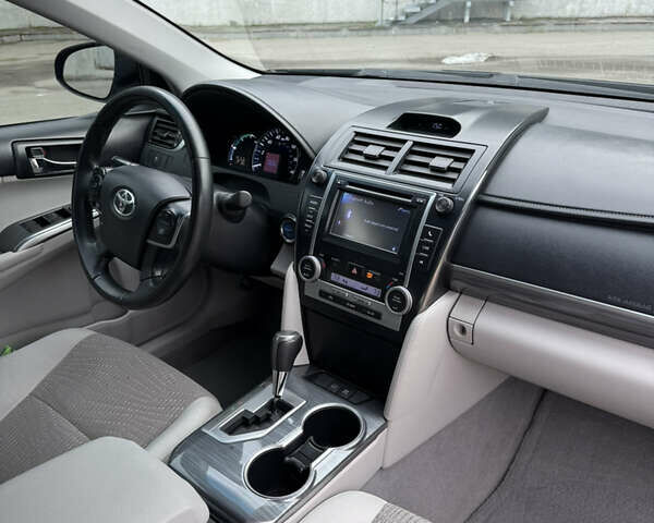 Черный Тойота Камри, объемом двигателя 2.49 л и пробегом 187 тыс. км за 11999 $, фото 19 на Automoto.ua