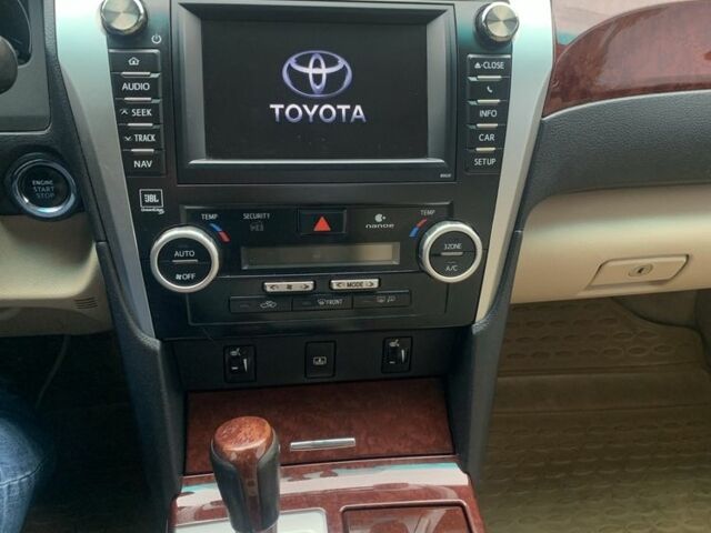 Тойота Камри 2012 в Луцке на Automoto.ua Черный Тойота Камри, объемом двигателя 3.5 л и пробегом 316 тыс. км за 13000 $, фото 7 на Automoto.ua