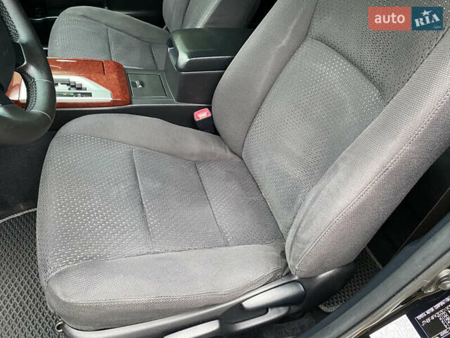 Черный Тойота Камри, объемом двигателя 2.5 л и пробегом 177 тыс. км за 14800 $, фото 47 на Automoto.ua