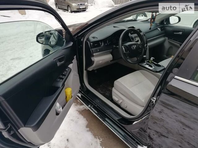 Чорний Тойота Камрі, об'ємом двигуна 2.5 л та пробігом 189 тис. км за 11500 $, фото 10 на Automoto.ua