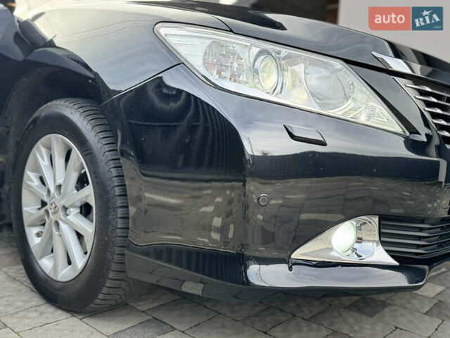 Черный Тойота Камри, объемом двигателя 2.5 л и пробегом 255 тыс. км за 13500 $, фото 47 на Automoto.ua