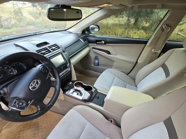 Чорний Тойота Камрі, об'ємом двигуна 2.5 л та пробігом 230 тис. км за 9999 $, фото 5 на Automoto.ua