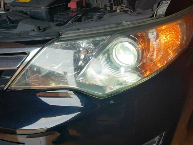 Черный Тойота Камри, объемом двигателя 2.5 л и пробегом 290 тыс. км за 9500 $, фото 23 на Automoto.ua