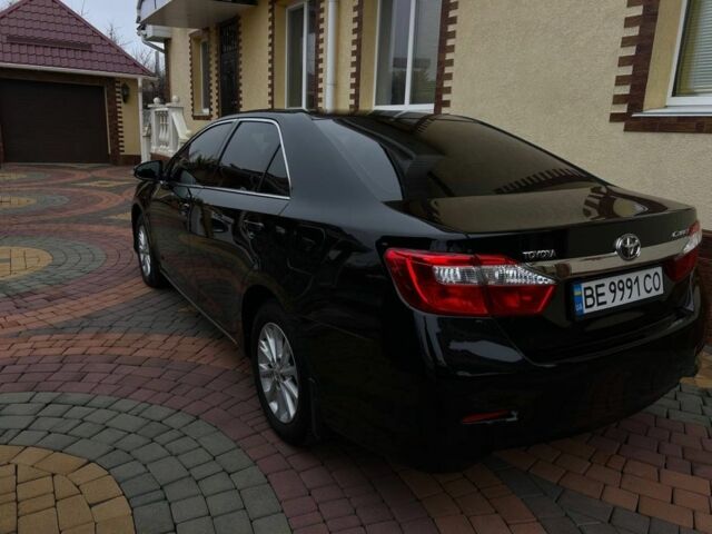 Чорний Тойота Камрі, об'ємом двигуна 2.5 л та пробігом 215 тис. км за 14000 $, фото 6 на Automoto.ua