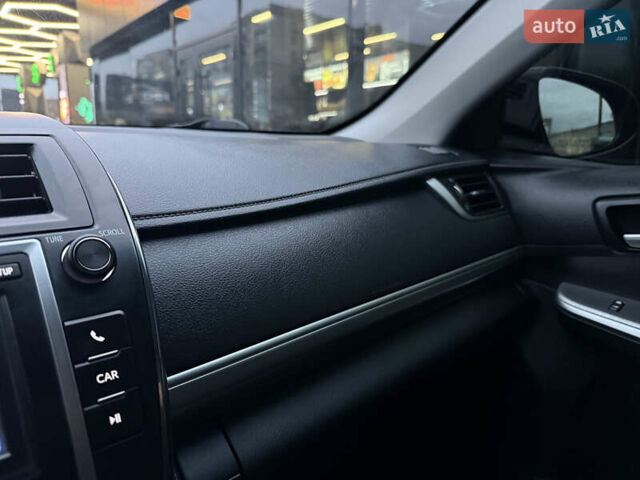 Черный Тойота Камри, объемом двигателя 2.49 л и пробегом 230 тыс. км за 13200 $, фото 19 на Automoto.ua