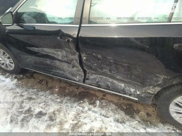 Чорний Тойота Камрі, об'ємом двигуна 2.5 л та пробігом 189 тис. км за 11500 $, фото 16 на Automoto.ua