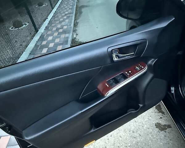 Чорний Тойота Камрі, об'ємом двигуна 2.5 л та пробігом 173 тис. км за 13000 $, фото 14 на Automoto.ua