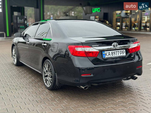 Черный Тойота Камри, объемом двигателя 3.46 л и пробегом 193 тыс. км за 14900 $, фото 21 на Automoto.ua