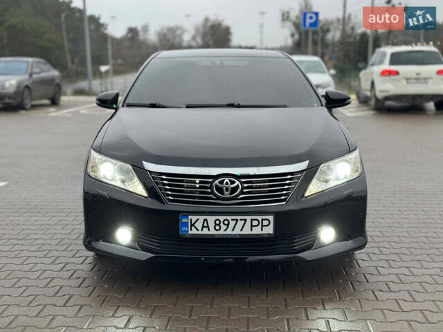 Черный Тойота Камри, объемом двигателя 3.46 л и пробегом 193 тыс. км за 14900 $, фото 3 на Automoto.ua