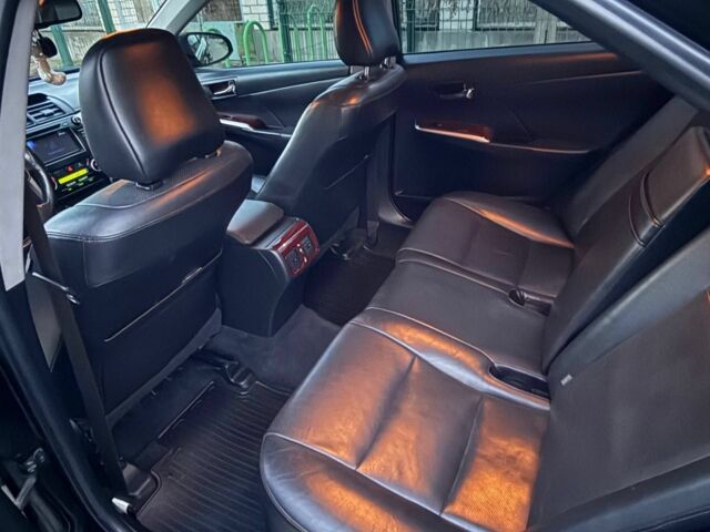 Чорний Тойота Камрі, об'ємом двигуна 2.4 л та пробігом 170 тис. км за 13200 $, фото 2 на Automoto.ua