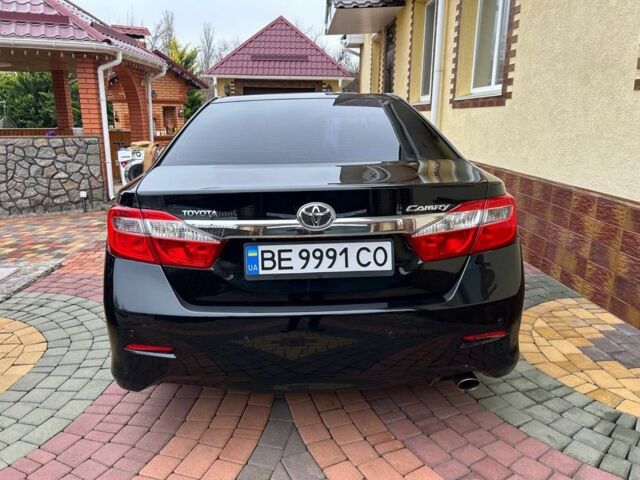 Чорний Тойота Камрі, об'ємом двигуна 2.5 л та пробігом 215 тис. км за 14000 $, фото 11 на Automoto.ua