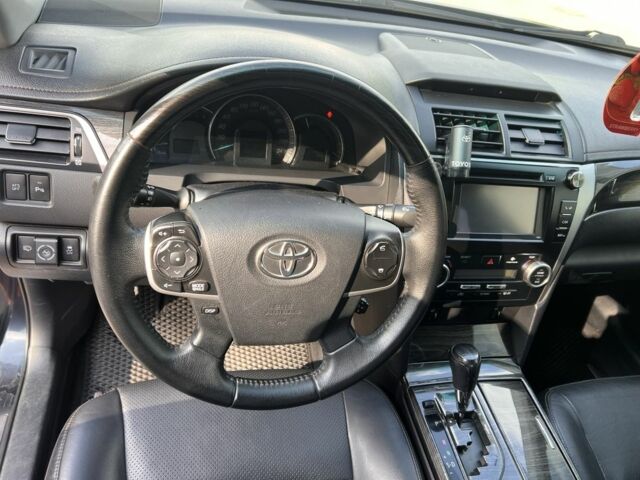 Чорний Тойота Камрі, об'ємом двигуна 2.5 л та пробігом 182 тис. км за 11800 $, фото 12 на Automoto.ua